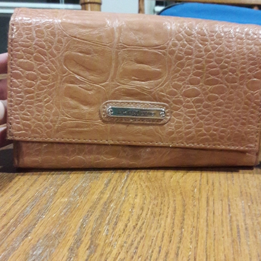 Liz Claiborne wallet